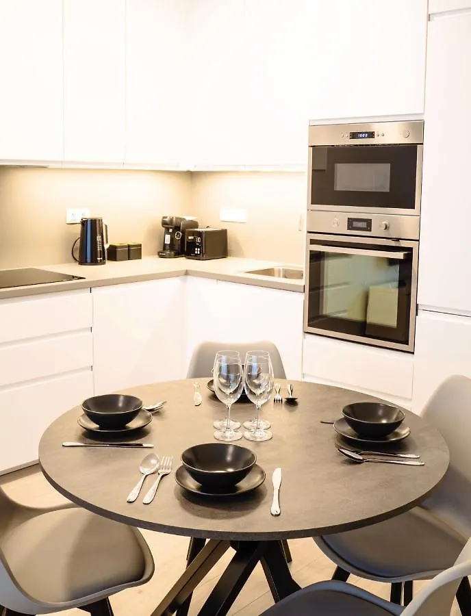 Tran Chien Apartment With Free Private Parking Prague Czech Republic